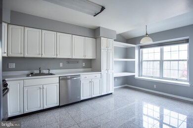 5 Stokes Rd, Mount Laurel, NJ 08054 - photo 4