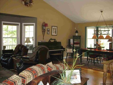 59 Cobble Hill Dr, Gansevoort, NY 12831 - photo 3