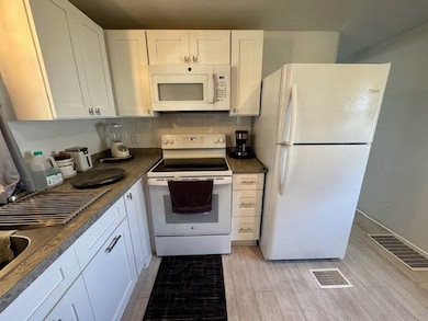 805 Fountainview N unit E25, Lakeland, FL 33809 - photo 3