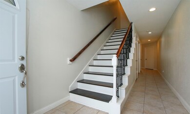 1041 Country Place Dr unit 1041, Houston, TX 77079 - photo 6