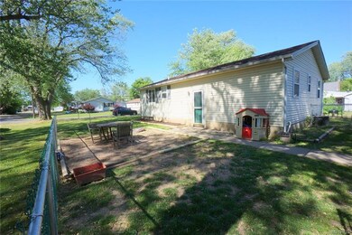 817 Revere Ave, North Tonawanda, NY 14120 - photo 3