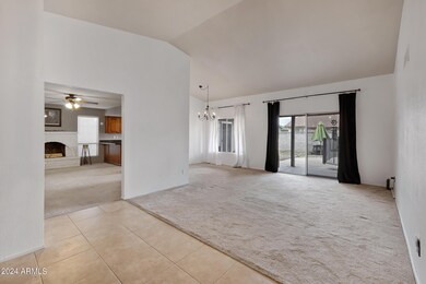 3920 W Sahuaro Dr-6