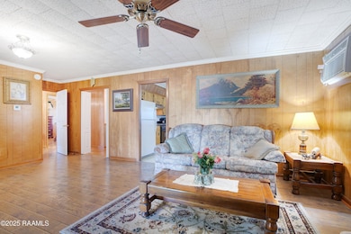 151 Oak Crest -7