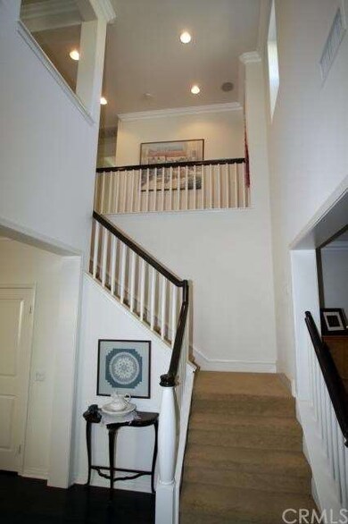 Entry to Stairs