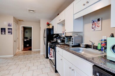 90 Palm St, Nashua, NH 03060 - photo 4