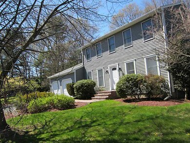 29 Blossom Ct, Warwick, RI 02886 - photo 3