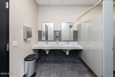 4303 S Columbia Rd, Grand Forks, ND 58201 - photo 6