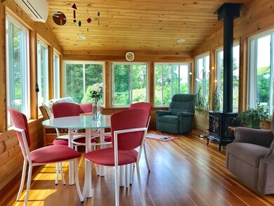 7 Mieczkowski Cir, South Deerfield, MA 01373 - photo 3