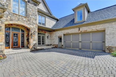 8330 Royal Melbourne Way, Duluth, GA 30097 - photo 4