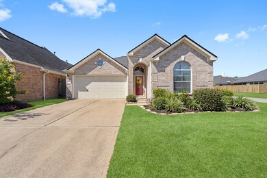 15823 Cottage Ivy Cir, Tomball, TX 77377 - photo 2