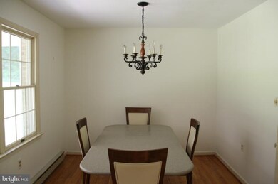 14319 Dairydale Rd, Baldwin, MD 21013 - photo 3