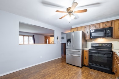 93 Tawny Thrush Rd, Naugatuck, CT 06770 - photo 6