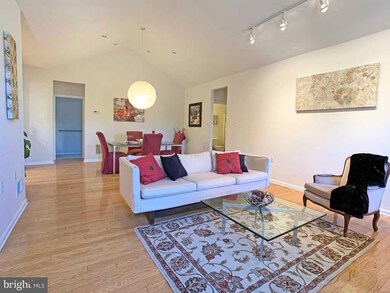 632 Bellflower Rd unit V238, Langhorne, PA 19047 - photo 3