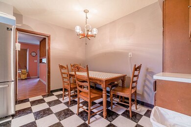 13112 Greenwood Ave, Blue Island, IL 60406 - photo 3