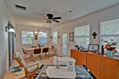 BONUS ROOM WITH LOTS OF LIGHT