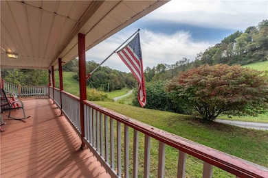 322 Wilson Rd, Mount Morris, PA 15349 - photo 3