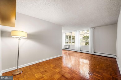 Radnor House unit 210, Bryn Mawr, PA 19010 - photo 5