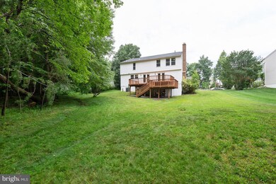 7415 Barkers Ct, Springfield, VA 22153 - photo 4