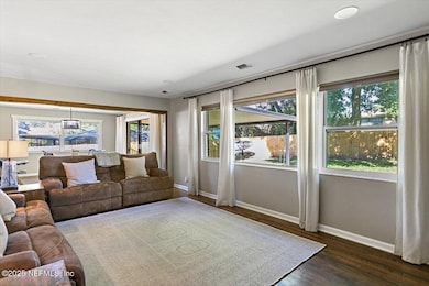 1535 Dalewood Dr, Jacksonville, FL 32211 - photo 3