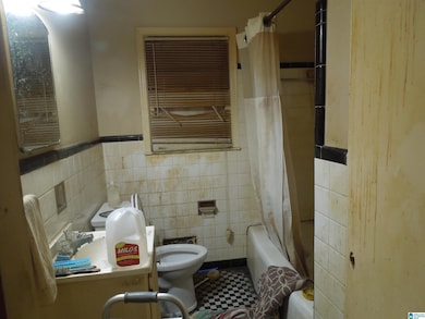 1517 3rd St NW, Center Point, AL 35215 - photo 6