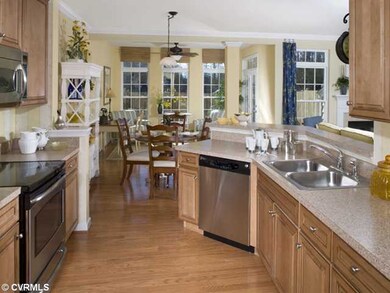 Kitchen - Sample photo from Ryan Homes picture lib