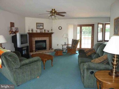 31 Groffs Dr, Ephrata, PA 17522 - photo 4