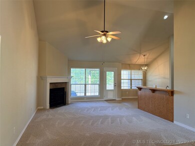 4310 S Tamarack Ave, Broken Arrow, OK 74011 - photo 3