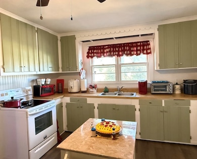 526 Kershaw St, Calhoun Falls, SC 29628 - photo 6