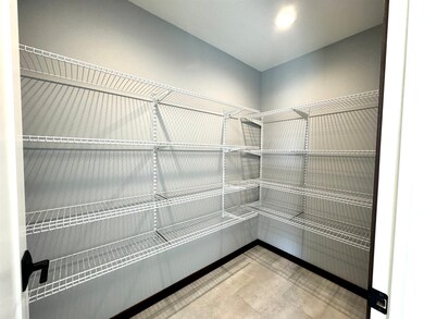 204 34th Ave W, Spencer, IA 51301 - photo 4