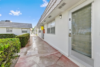 206 Valencia I, Delray Beach, FL 33446 - photo 3