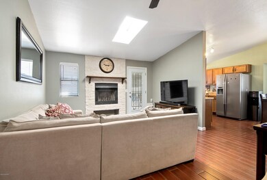 04-Living Room