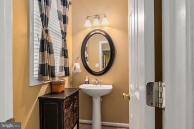 29 Banner Spring Cir, Stafford, VA 22554 - photo 6