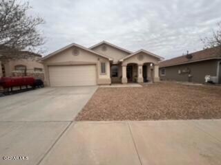 717 Desert Sage Dr, Horizon City, TX 79928 - photo 3