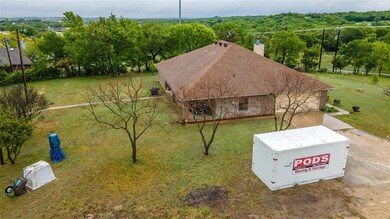 1460 S Stewart St, Azle, TX 76020 - photo 7