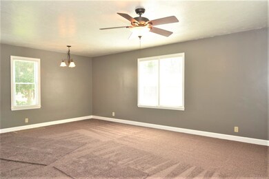 310 W Glendale St, Princeton, IN 47670 - photo 5