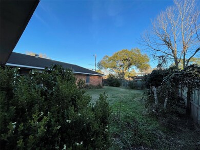 1203 Lawrence St, Rosenberg, TX 77471 - photo 6