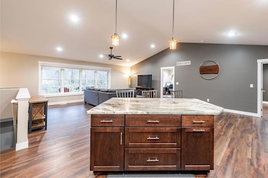 169 Cobblestone Ln, Winona, MN 55987 - photo 4