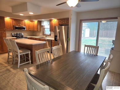 9415 Monroe Rd, Plattsmouth, NE 68048 - photo 3