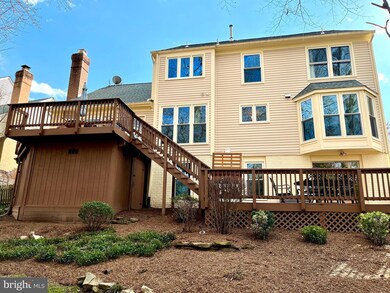 9102 Wood Pointe Way, Fairfax Station, VA 22039 - photo 7