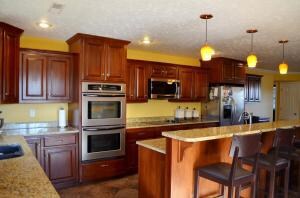 Int- kitchen 1(3)