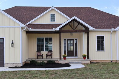 915 Milward Dr, Harrodsburg, KY 40330 - photo 3