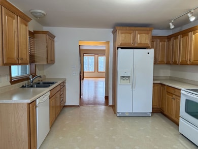 W9206 Ripley Rd, Cambridge, WI 53523 - photo 7