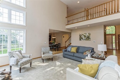 4310 Oak Leaf Ct NE, Cedar Rapids, IA 52411 - photo 5