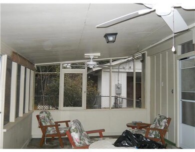 609 Clark Ave, Ocean Springs, MS 39564 - photo 4