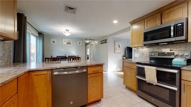 75 Burdick Dr, Cranston, RI 02920 - photo 4