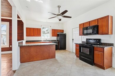 9000 Green St, New Orleans, LA 70118 - photo 4