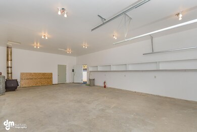 Garage/Shop Interior