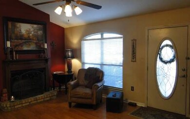 846 NW Palm Dr, Lake City, FL 32055 - photo 3