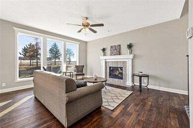 11509 E 207th St, Peculiar, MO 64078 - photo 2