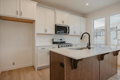 3614 N Oak Blvd unit 325, Eagle Mountain, UT 84005 - photo 2